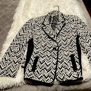 Chico’s size 3 blazer